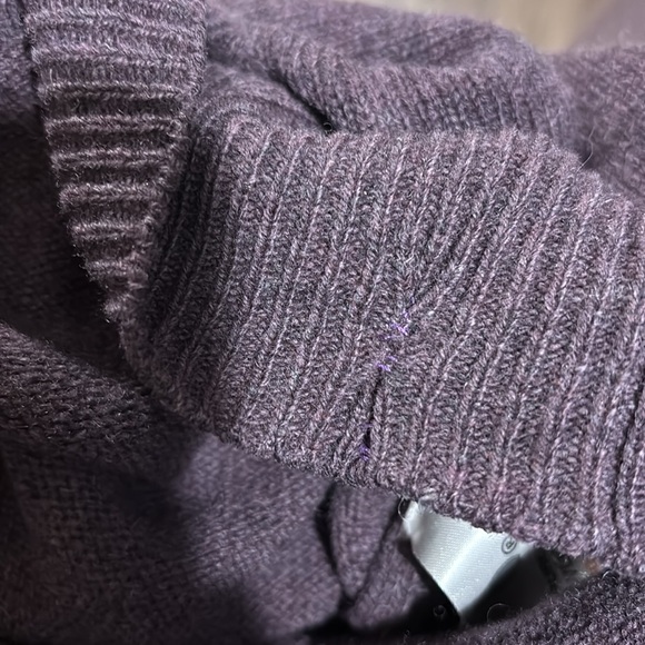 XL plum 100% Wool washable sweater lambs wool Edinburgh Woolen Mill round neck - Picture 6 of 6